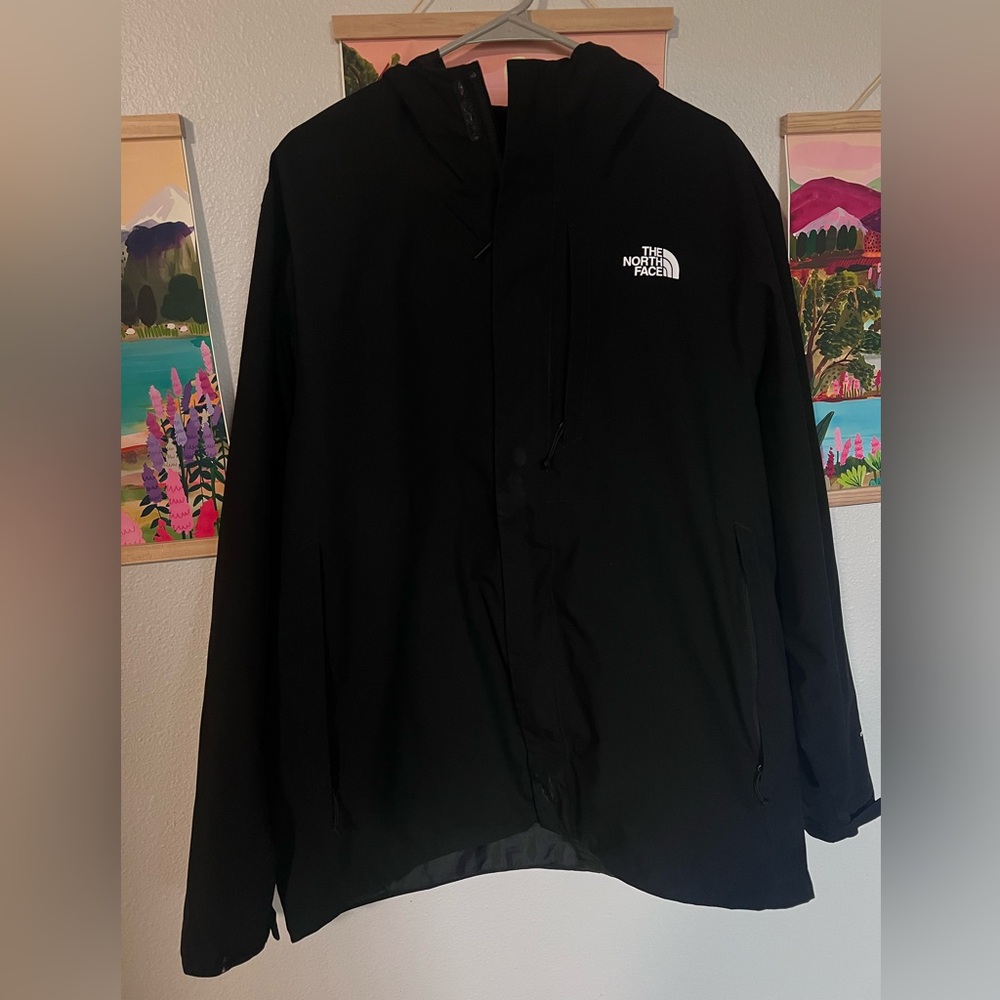 The North Face Black Raincoat Waterproof Essential